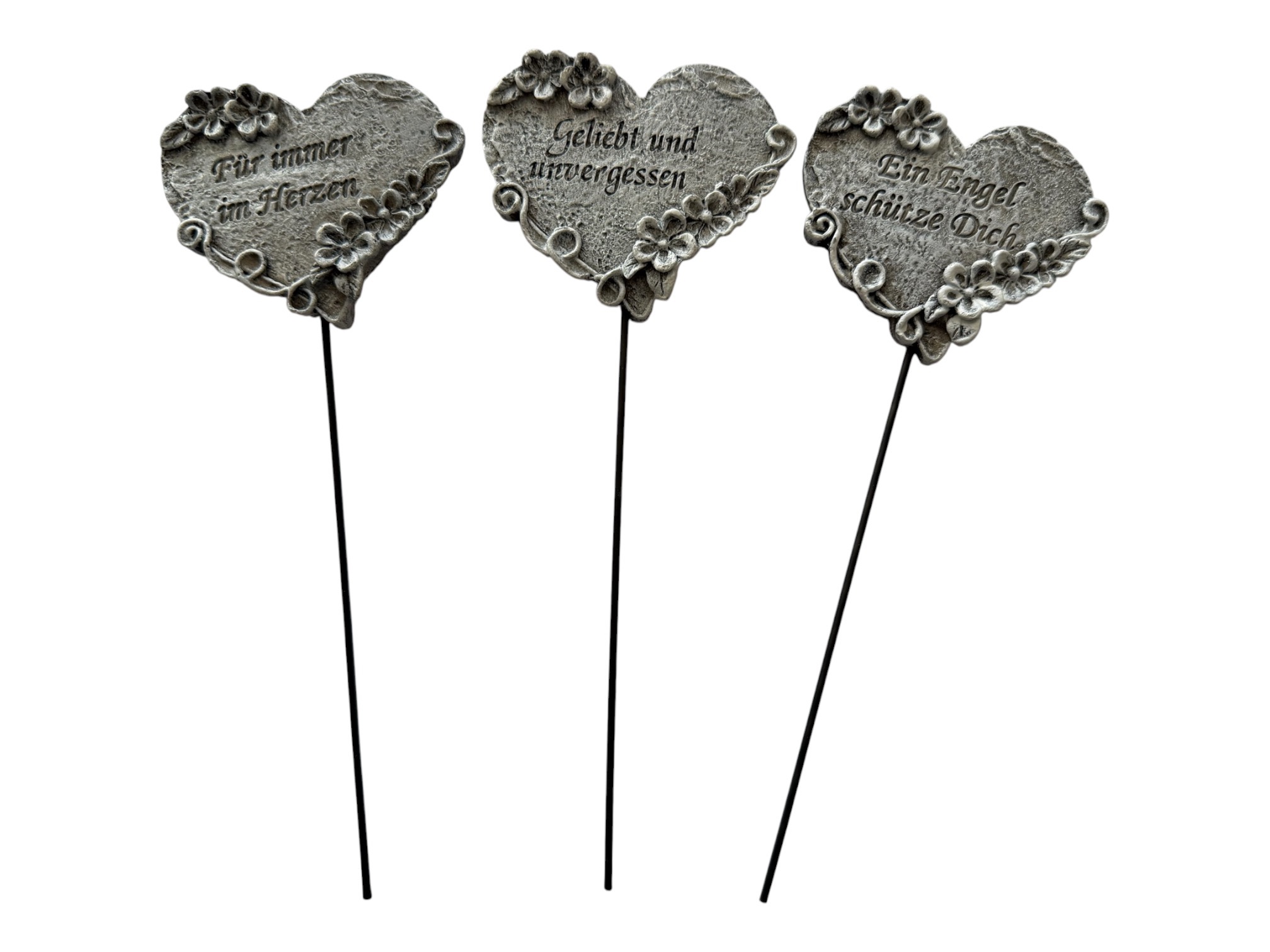 Trauerherz Tarsi m. Sprüchen Stecker steingrau, Box mit 9 Stück; 7x6x1,5 cm + 12cm Drahtpick